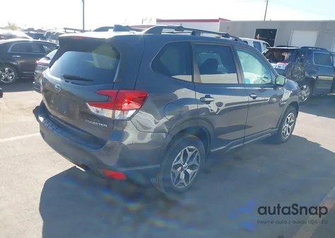 2020 Subaru Forester Premium z USA, uszkodzony, nr VIN JF2SKAJC0LH498953